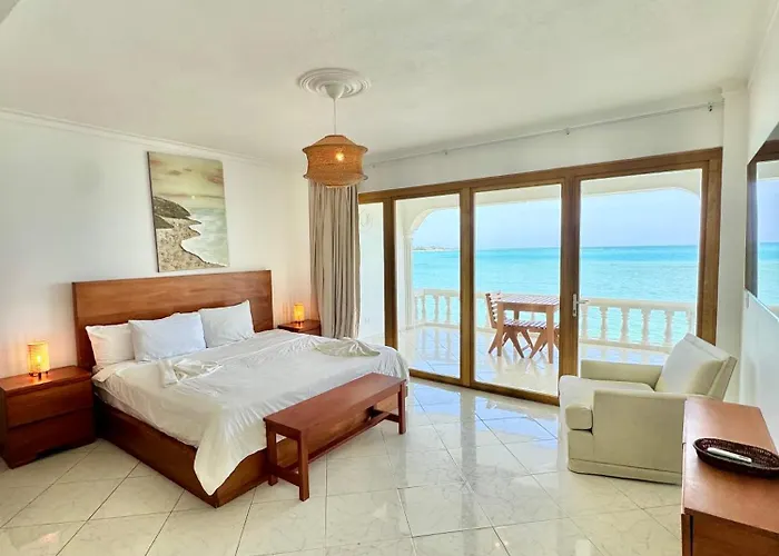ultra infinity hotel