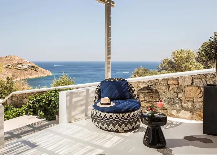 Lyo II Boutique Suites