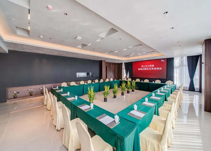 Zhuhai Xumeishan Hotel