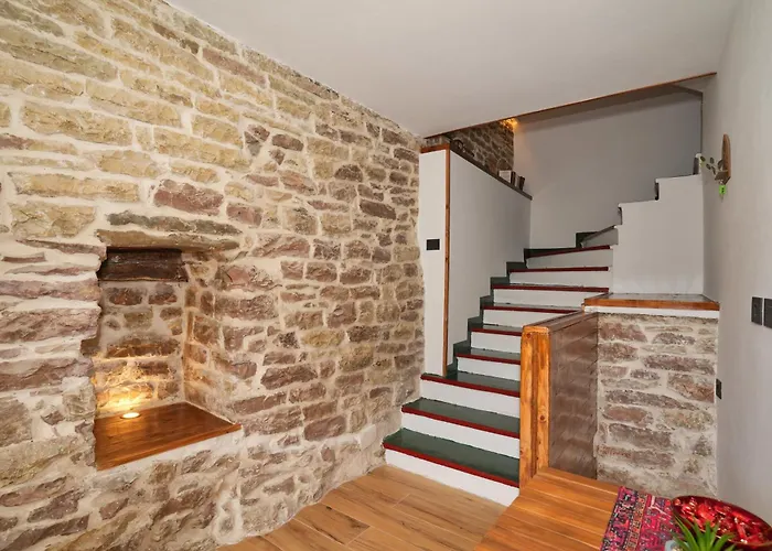 Alchemist Inn