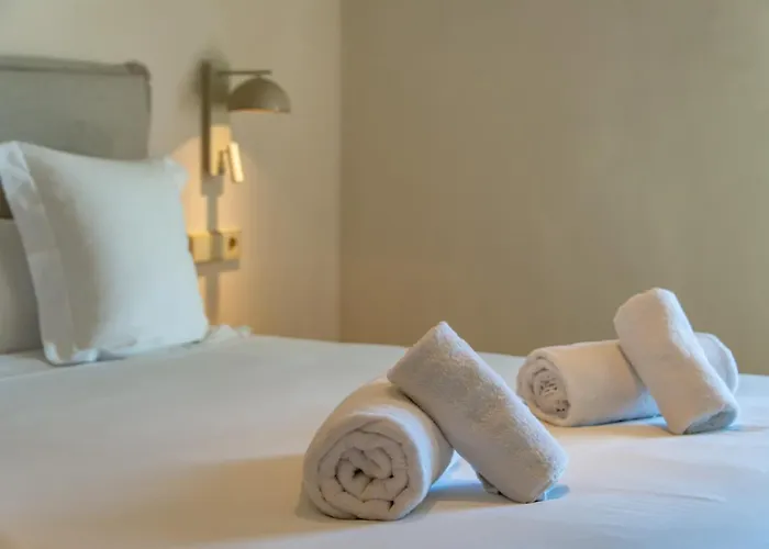 Santa Barbara By Santas Hotels