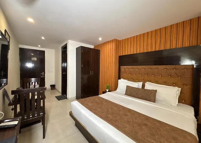 The Radiant Near Delhi International Airport