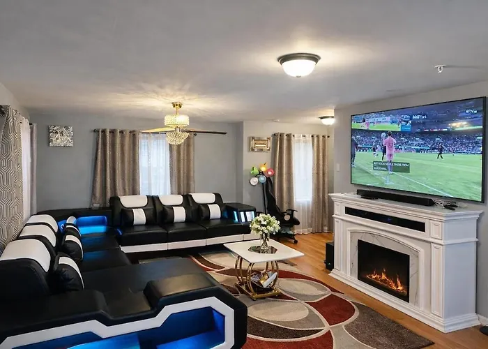 Spacious 3 Bedroom Duplex Home Inside Worcester