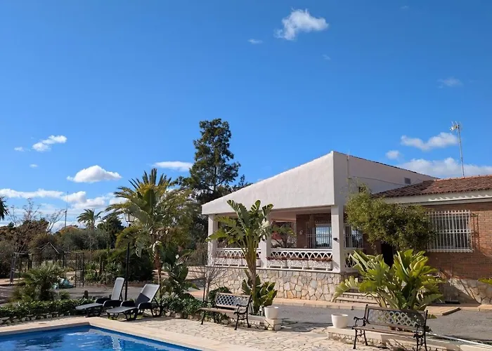 Villa, Big Pool With 3000M2 Garden And Bbq