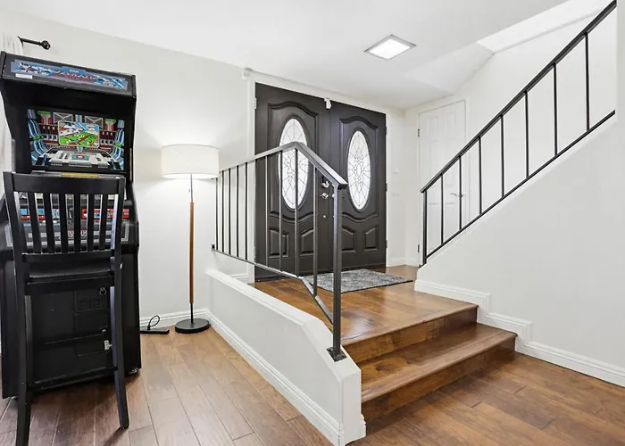 Oc Ultimate Family Escape By Rather Be Properties