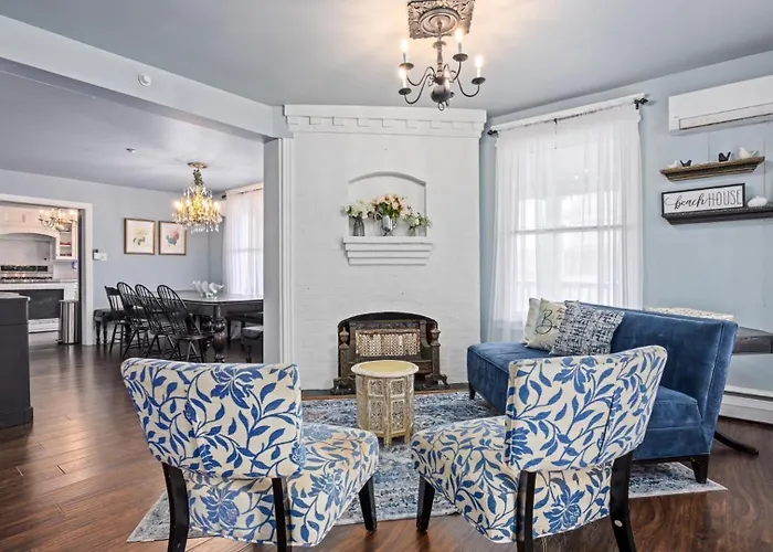 10Br North Ww Beach Home - Sleeps 22