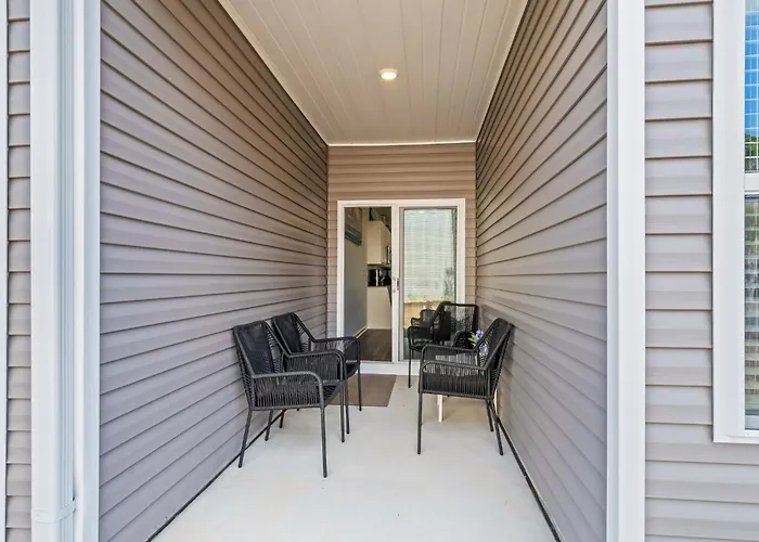 New 3Br Townhouse Near Nmb Sports Complex