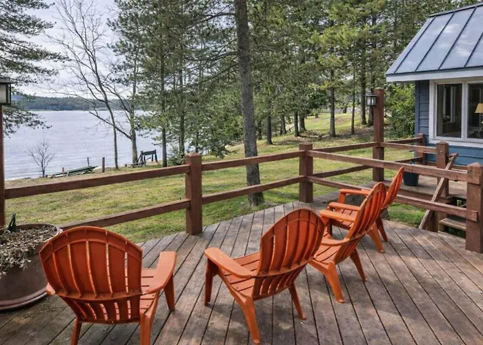 Mercer Lake Musky Lodge