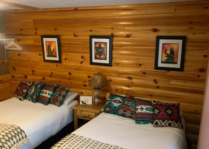 Muskie Bay Resort Cabins And Motel