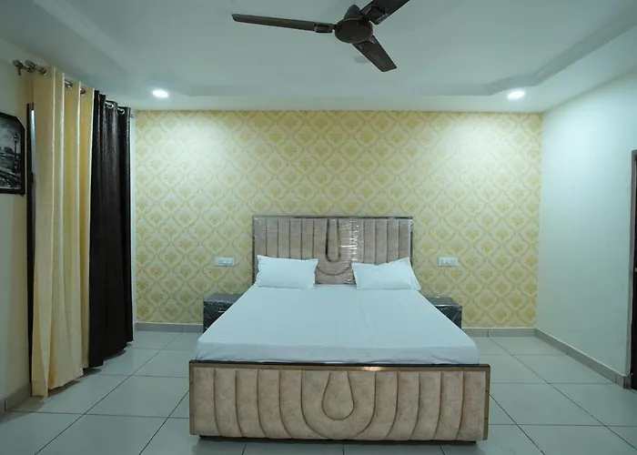 Crown Villa, Jalandhar, Punjab