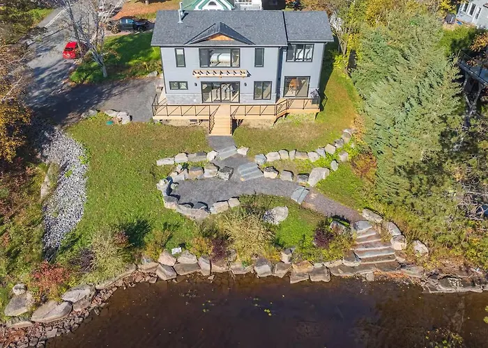 Charming Riverside Retreat