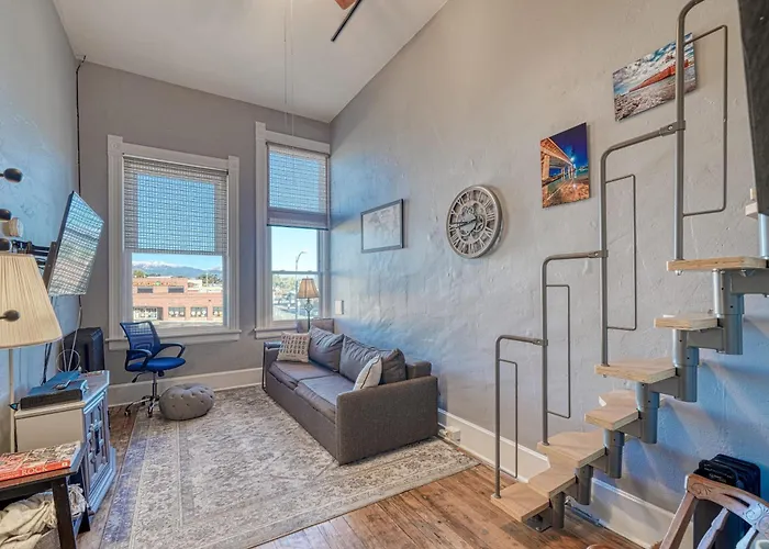 A Charming Loft In Downtown Salida!
