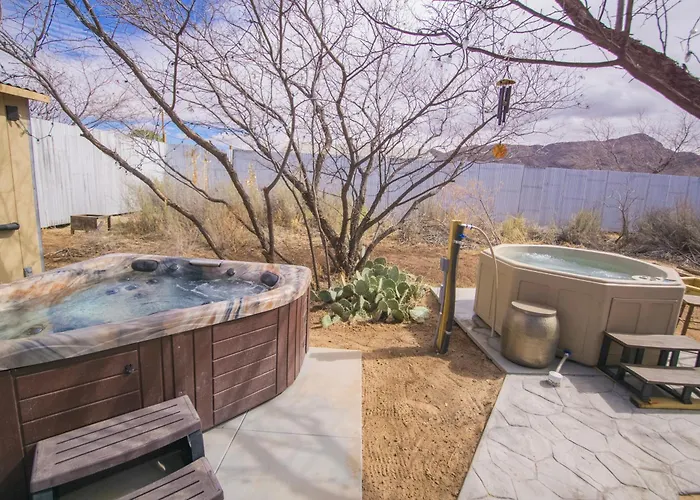 Phoenix Outpost With Hot Springs Access