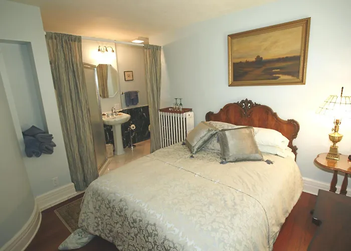 T C Smith Historic Inn Bed And Breakfast