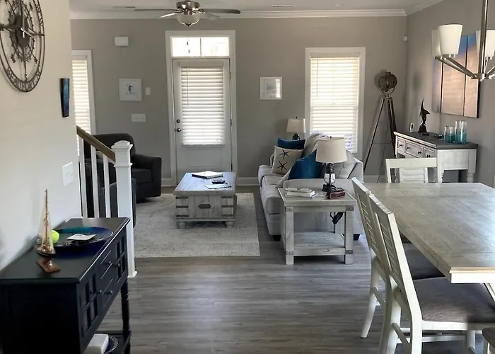 Crystal Coast Cottage - Beaufort