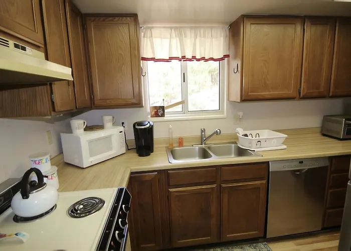 Secluded Cabin W Coffee Mount Abajo And Golf Views