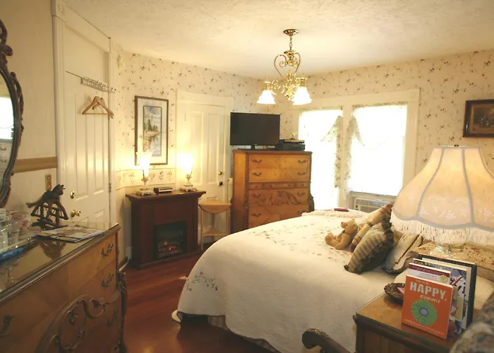 T C Smith Historic Inn Bed And Breakfast