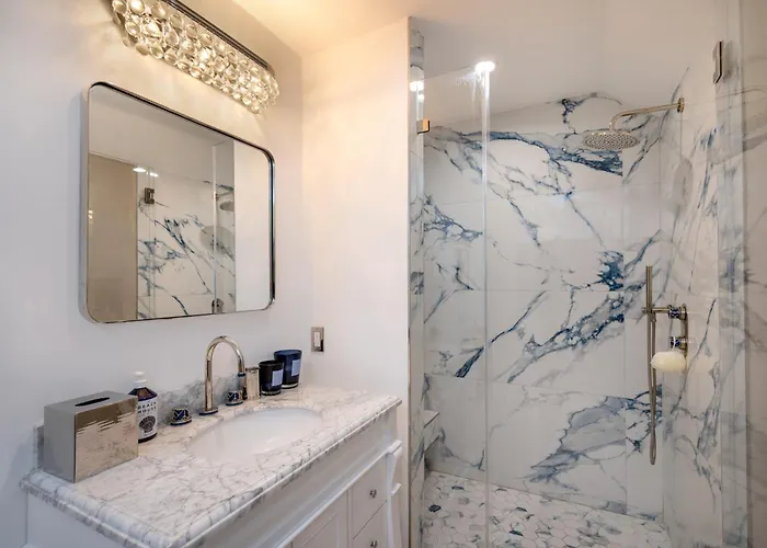 The Ultra-Luxury Escape In Coldwater Canyon