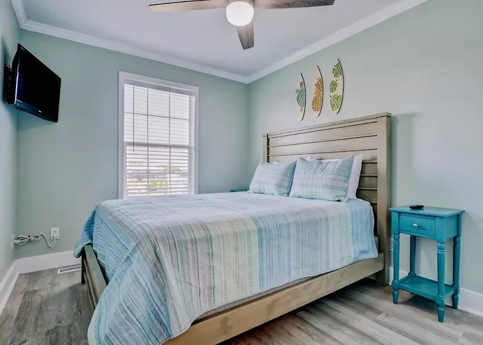 Surf City Getaway- 3Br Sunets, Bbq Grill & Games