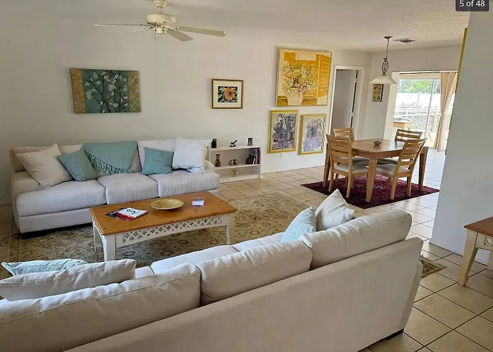 Venice Beach Oceanfront Two-Bedroom Residence