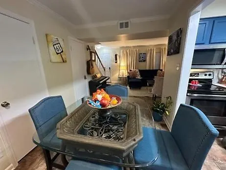 Mississippi Blues Townhouse Near Reservior