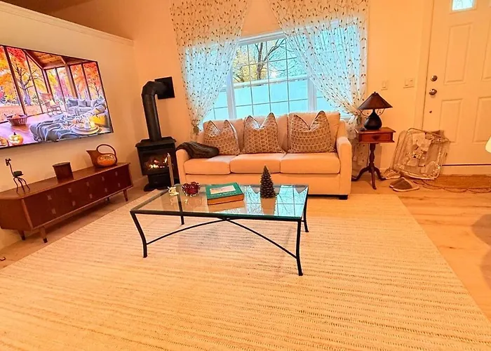 Maine - New England Charming Cottage 4 Min From Portsmouth