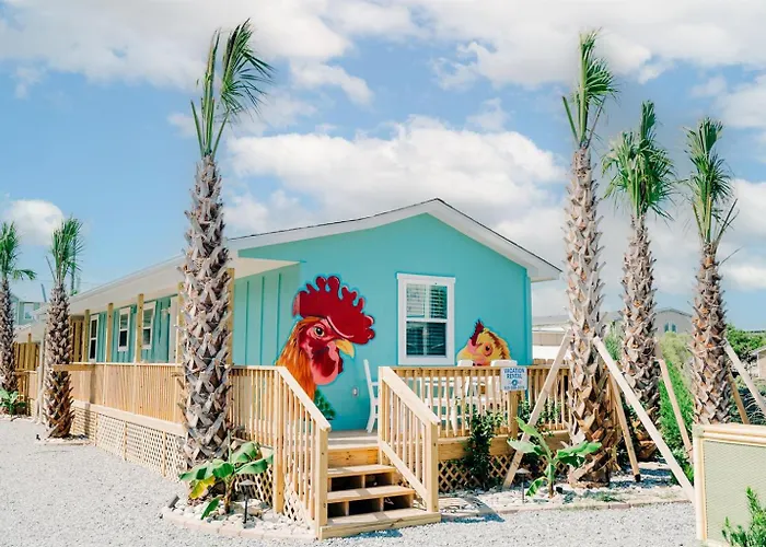 Key West 2- Beach Access - Dog Friendly - Bikes Grill