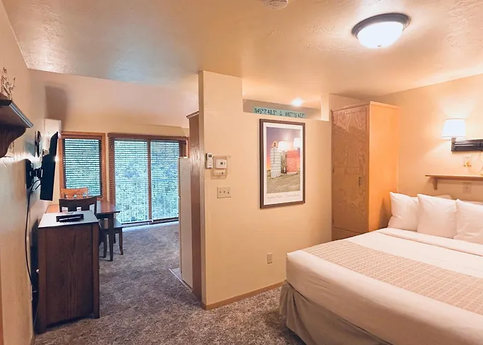 Waterbury Inn