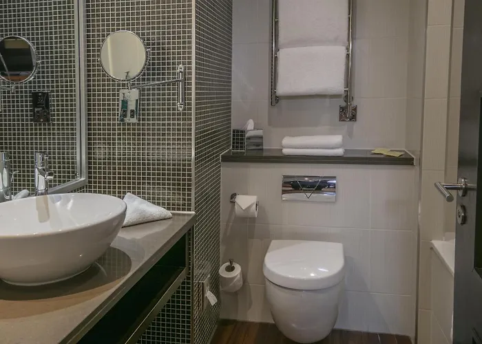 Doubletree By Hilton Stratford-Upon-Avon, United Kingdom