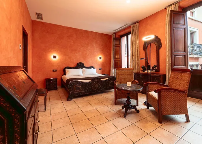 L'Agora Hotel Boutique