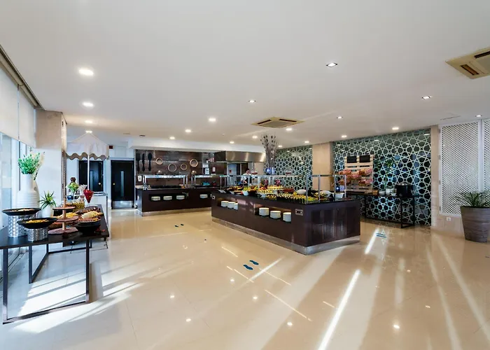 AP Oriental Beach - Adults Friendly
