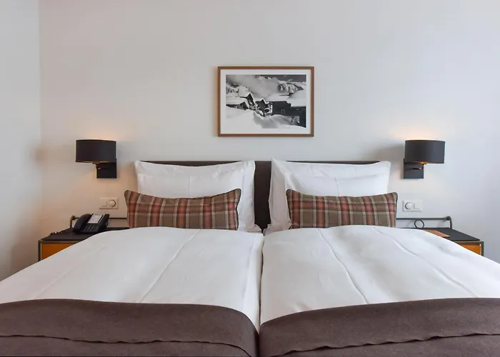 Hotel Adula