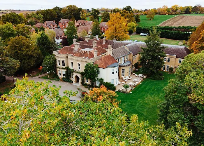 Woodland Manor Hotel