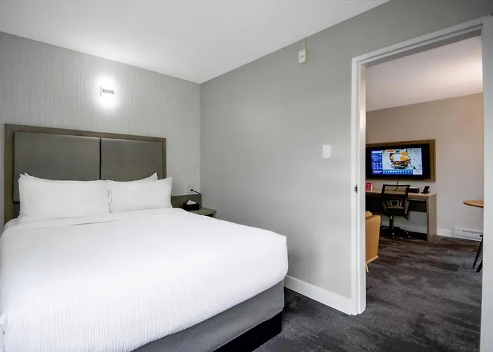 The Vic, An Ascend Collection Hotel