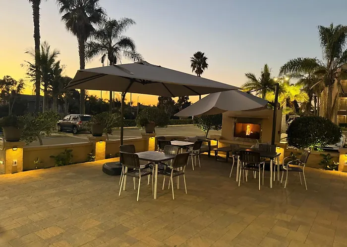 La Quinta By Wyndham Carlsbad - Legoland Area