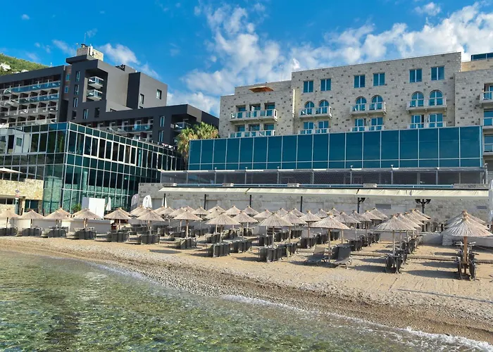 Avala Resort & Villas