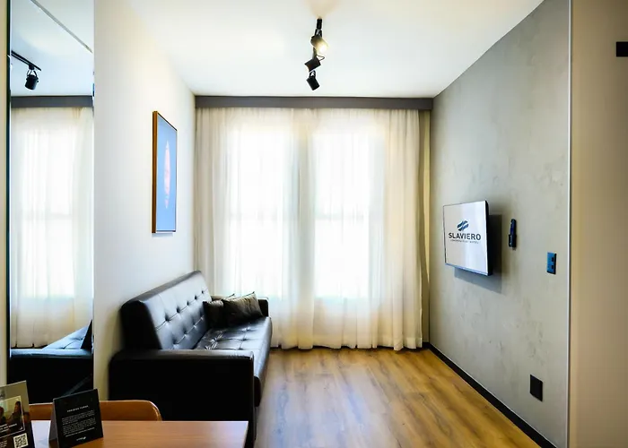 Slaviero Londrina Flat
