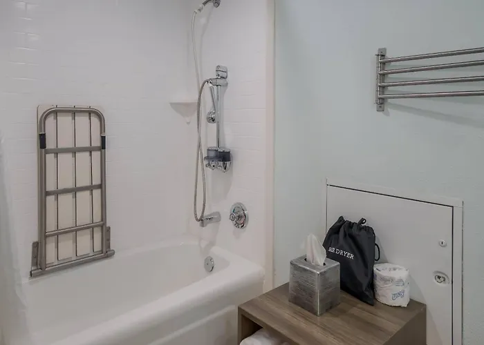 Radisson Hotel Grand Rapids Riverfront