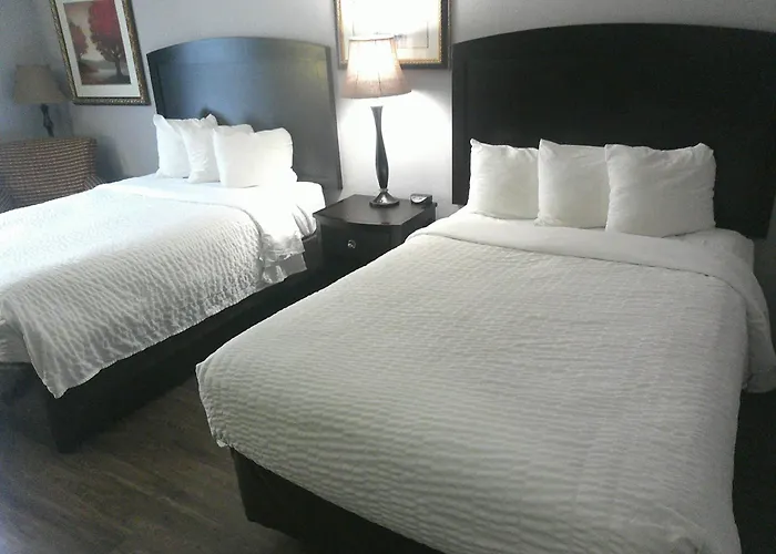 Carradoc Hall Hotel & Conference Center - Leesburg By The Red Collection
