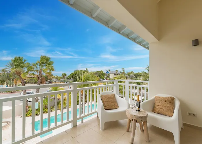 Dolphin Suites & Wellness Curacao