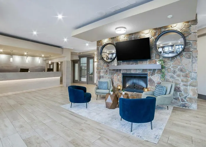 Sandman Hotel & Suites Kelowna
