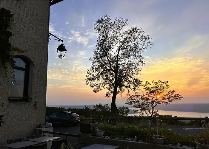 Gabrielle Hotel