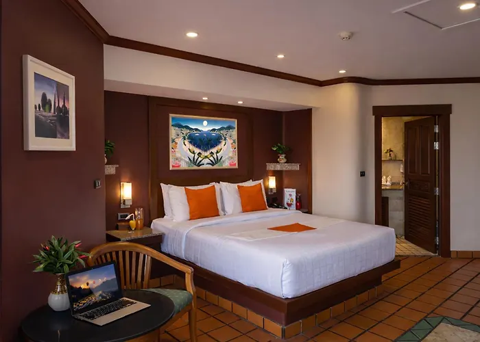 Pacific Club Resort