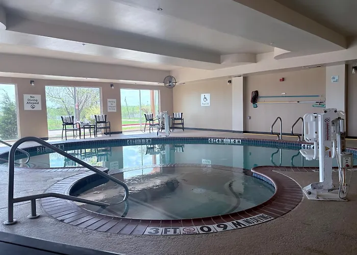 Country Inn & Suites By Radisson, Terrell
