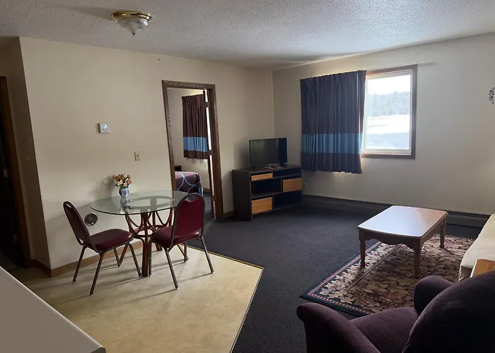 Iron Mountain Inn & Suites Mi Us 2