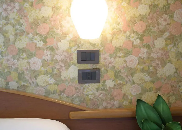 Hotel Button