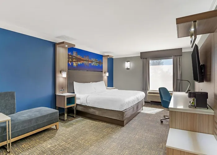 Best Western Plus Glen Allen Inn