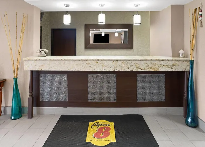 Super 8 By Wyndham Mars/Cranberry/Pittsburgh Area