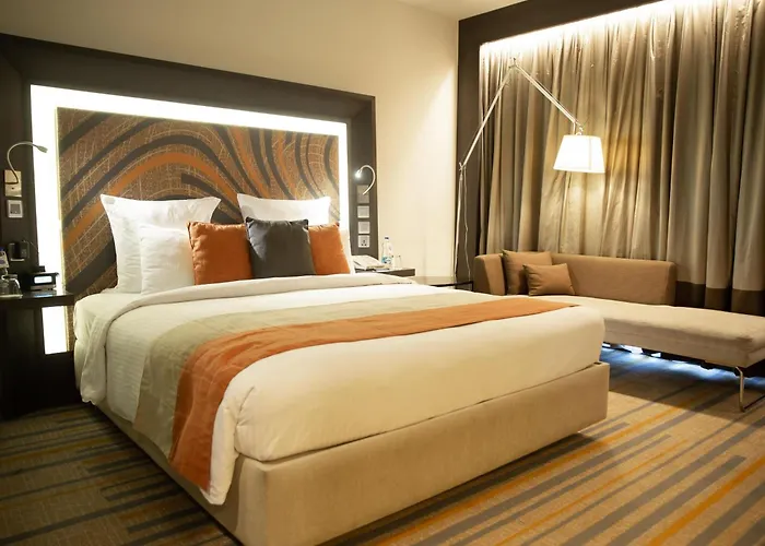 Novotel Kolkata Hotel And Residences