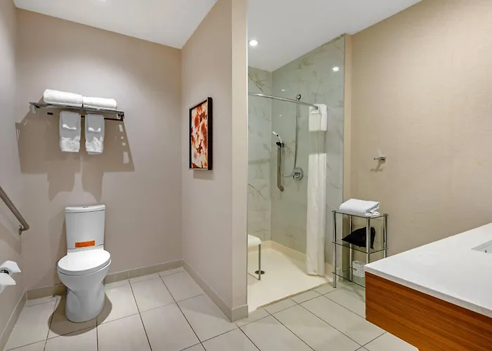 Radisson Hotel & Conference Centre Calgary Airport